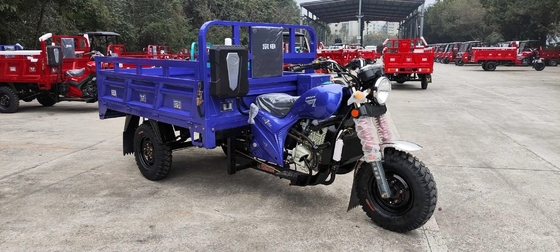 151 200cc cilindrata Motore a benzina a tre ruote Motore a benzina motorizzato Tricicli da carico per adulti
