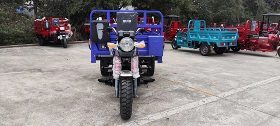 151 200cc cilindrata Motore a benzina a tre ruote Motore a benzina motorizzato Tricicli da carico per adulti